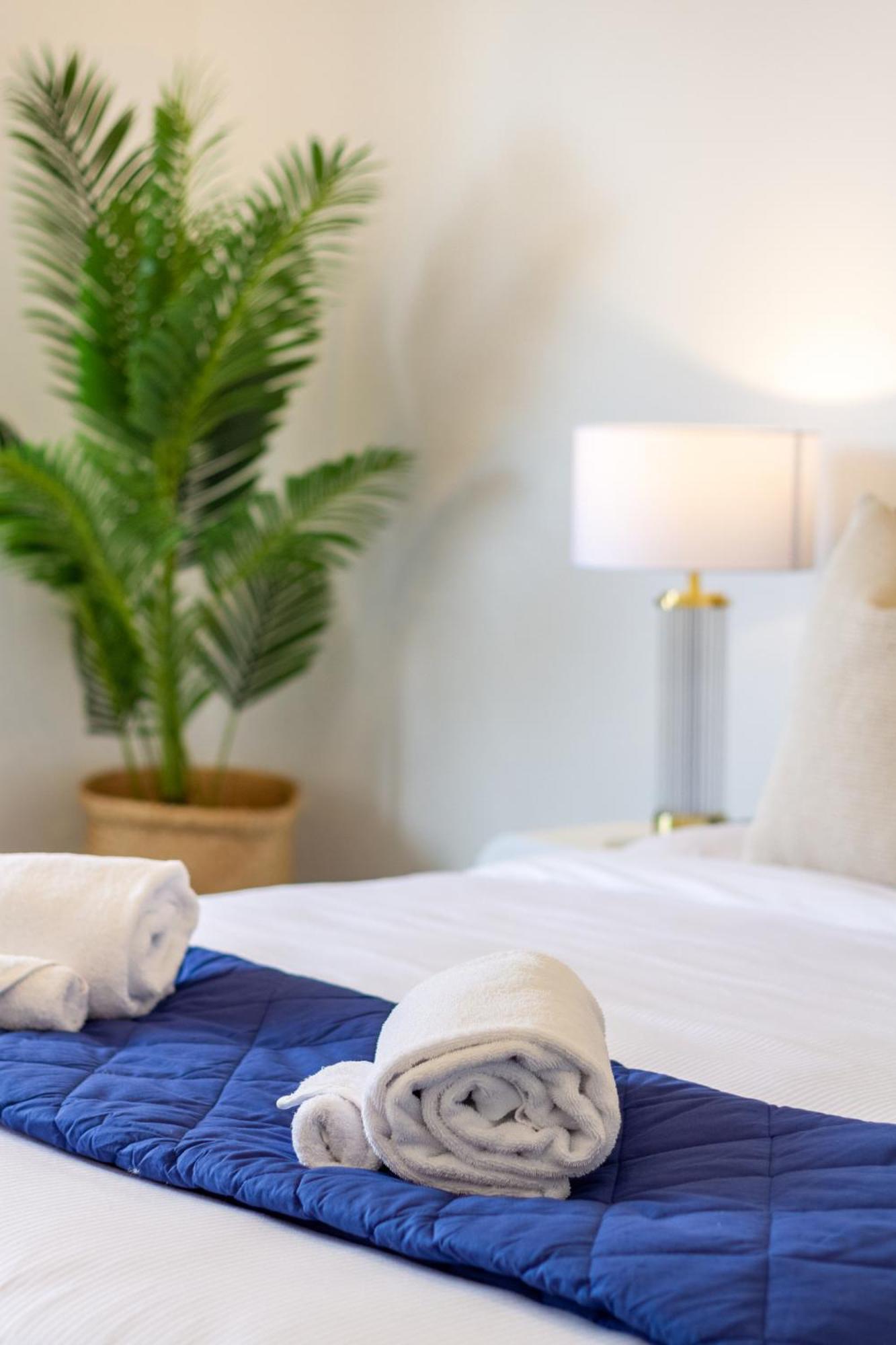 Central Christchurch Santorini Style 1Br Studio ภายนอก รูปภาพ